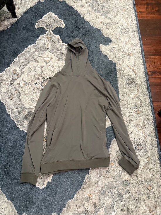 Vuori Other - Vuori Taupe/Grey Performance Hoodie